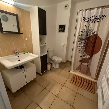 Dans Avec Piscines Lägenhet Santa-Maria-Poggio (Corsica)