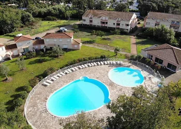 Apartment Dans Avec Piscines